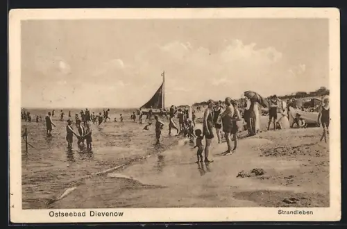 AK Dievenow, Strand mit Badegästen
