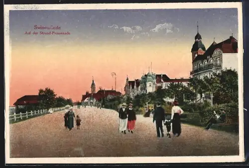 AK Swinemünde, Auf der Strand-Pronemade