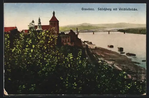 AK Graudenz-Grudziadz, Schlossberg mit Weichselbrücke von oben aus gesehen