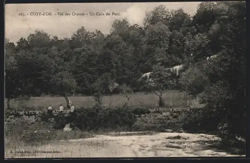 AK Châtillon-sur-Seine /Côte-d`Or, Val des Choues, Un Coin du Parc