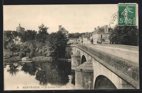AK Montbazon, Le Grand Pont et vue du village au bord de la rivière