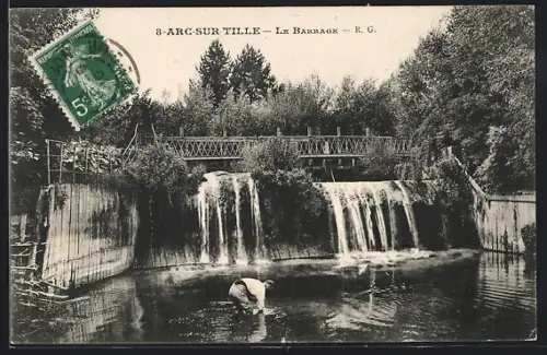 AK Arc-sur-Tille, Le Barrage et la rivière avec un homme dans l`eau