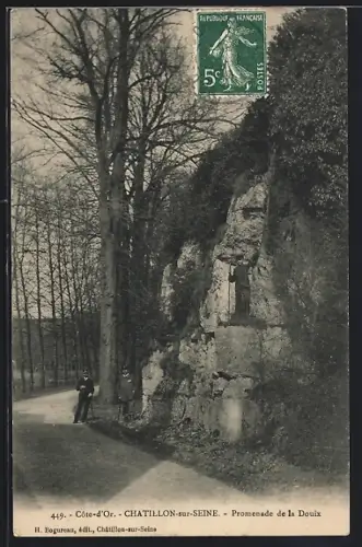 AK Châtillon-sur-Seine /Côte-d`Or, Promenade de la Douix
