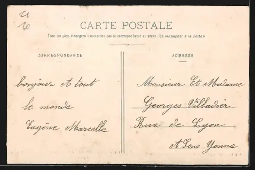 AK Montbard, Entrée de la Rue d`Abrantes General Junot, Duc d`Abrantes