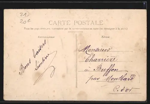 AK Touillon, L`École et la Poste