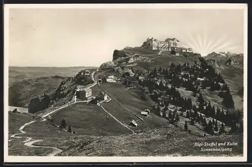 AK Rigi-Staffel, Panorama und Rigi-Kulm bei Sonnenaufgang