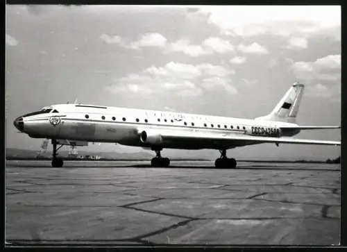 Fotografie Flugzeug Tupolev Tu-104, Aeroflot CCCP-42508