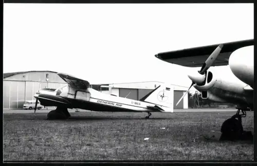 Fotografie Flugzeug Zweimotoriger Hochdecker, General Air D-IBEG