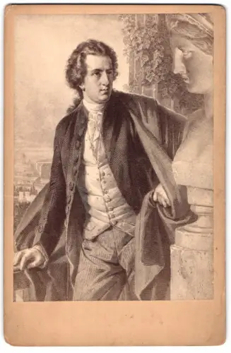 Fotografie Portrait Johann Wolfgang Goethe betrachtet eine Büste