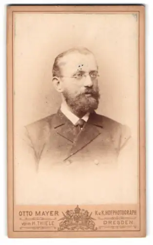 Fotografie Otto Mayer, Dresden, Dr. med. Karl Oskar Unruh, königlich sächsischer Geheime Hofrat