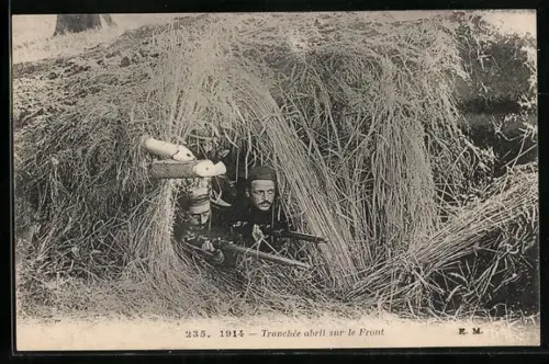 AK Tranchée abrit sur le Front, 1914