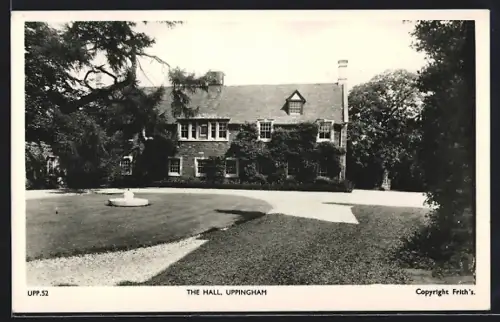 AK Uppingham, The Hall