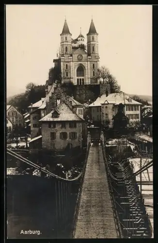 AK Aarburg, Blick auf die Stadtkirche von der Brücke aus
