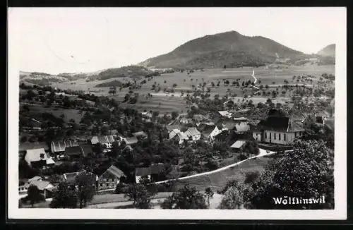 AK Wölflinswil, Ortsansicht gegen die Berge