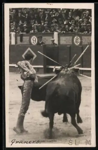 AK Granero, Torero neben dem Stier