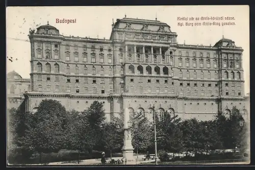 AK Budapest, Királyi vá az Attila-körútról nézve