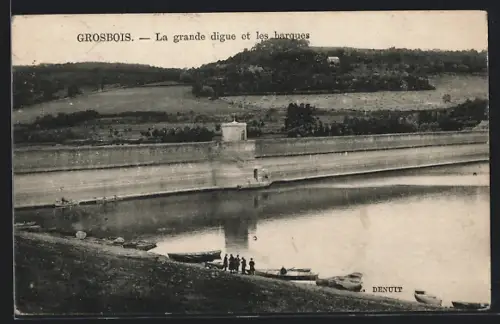AK Grosbois, La grande digue et les barques