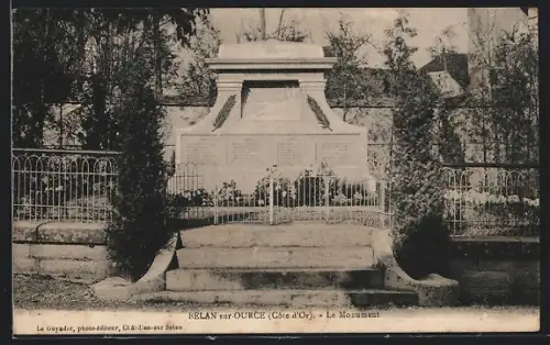 AK Belan-sur-Ource, Le Monument