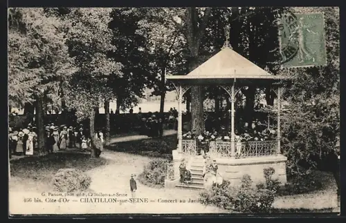 AK Chatillon-sur-Seine, Concert au Jardin