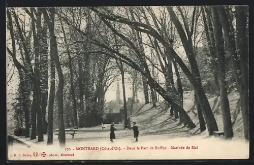 AK Montbard /Côte-d`Or, Dans le Parc de Buffon, Matinée de Mai
