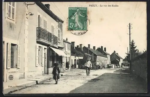 AK Précy, La rue des Ecoles