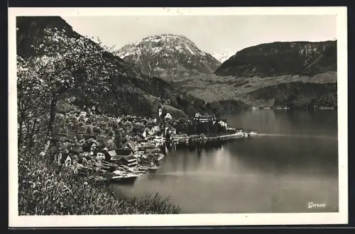 AK Gersau, Teilansicht mit Bergen