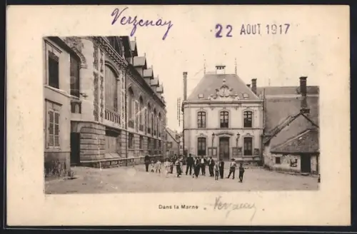 AK Verzenay /Marne, Strassenpartie mit Anwohnern