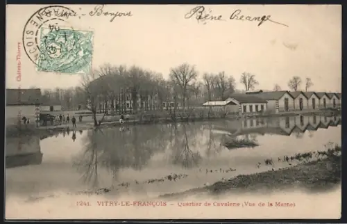 AK Vitry-le-Francois, Quartier de Cavalerie, Vue de la Marne