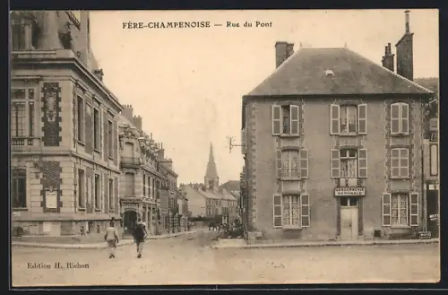 AK Fère-Champenoise, Rue du Pont, Strassenpartie