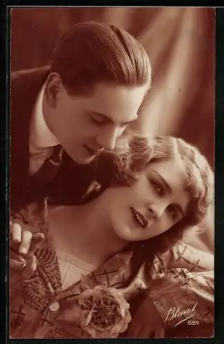 Foto-AK Bleuet Paris Nr. 624: Mann lehnt über einer Dame