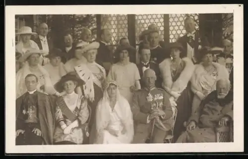 Foto-AK Gruppenbild zur Hochzeit von Kronprinz Rupprecht von Bayern