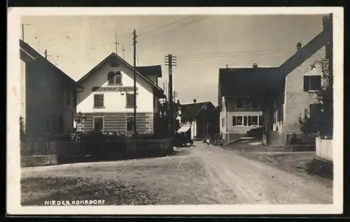 AK Niederrohrdorf, Restaurant Central mit Strassenkreuzung