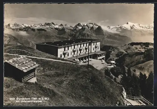 AK Stanserhorn-Kulm, Hotel mit Unterwaldneralpen