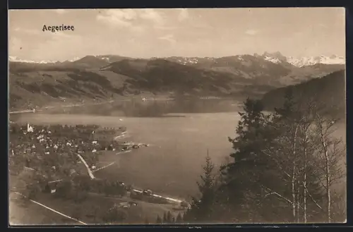 AK Aegerisee, Panorama mit Bergen