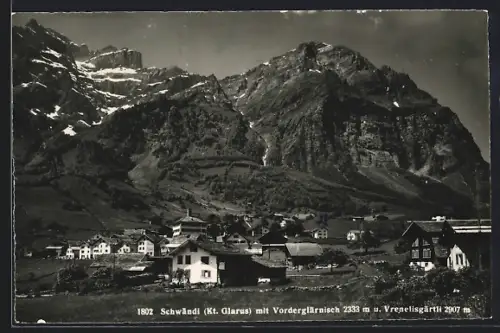 AK Schwändi /Glarus, Teilansicht mit Vorderglärnisch und Vrenelisgärtli