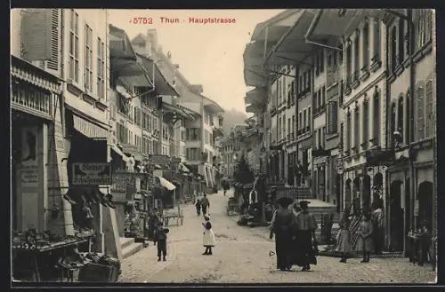AK Thun, Hauptstrasse mit Geschäften