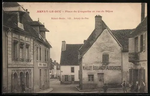 AK Arnay-le-Duc, Place du Craquelin et rue de Dijon