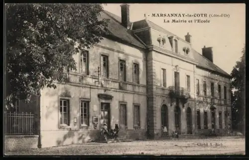 AK Marsannay-la-Cote /Côte-d`Or, La Mairie et l`Ecole