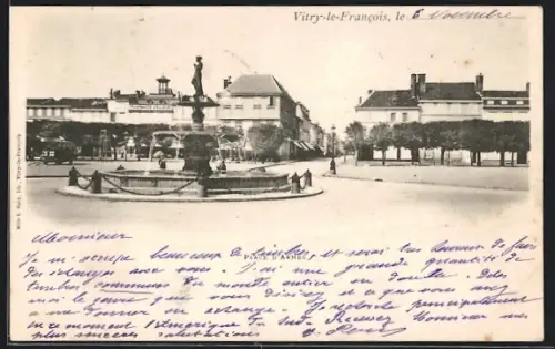 AK Vitry-le-Francois, Place d`Armes
