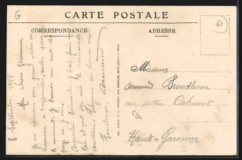 AK Outines, La Place