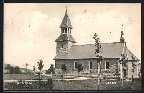 AK Gudhjem, Kirken