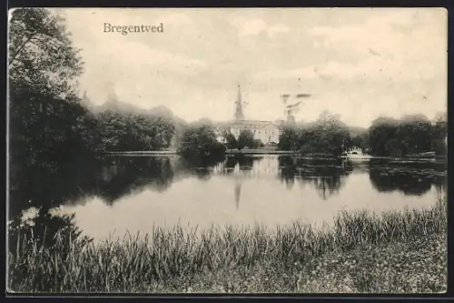 AK Bregentved, Uferpartie mit Schloss