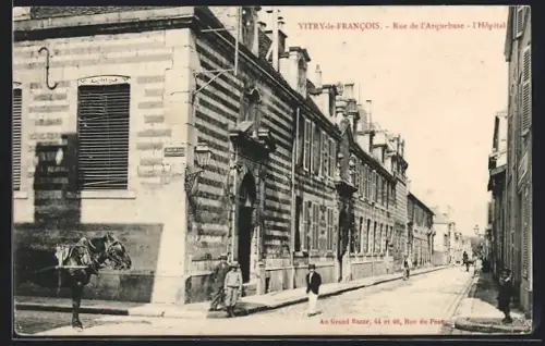 AK Vitry-le-Francois, Rue de l`Arquebuse et l`Hôpital
