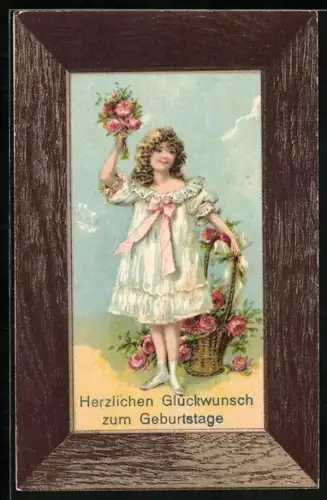 Künstler-AK Mädchen mit Rosen in voller Blüte, Herzlichen Glückwunsch zum Geburtstage