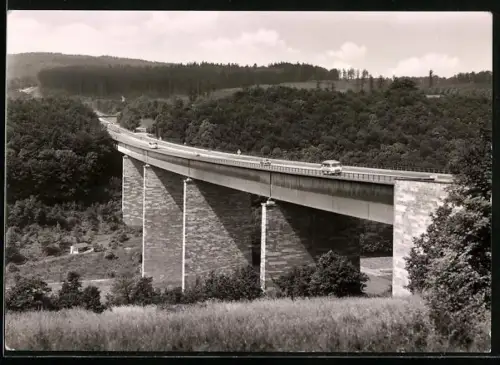Foto-AK Werratalbrücke bei an Hann-Münden, Autobahn Kassel-Göttingen