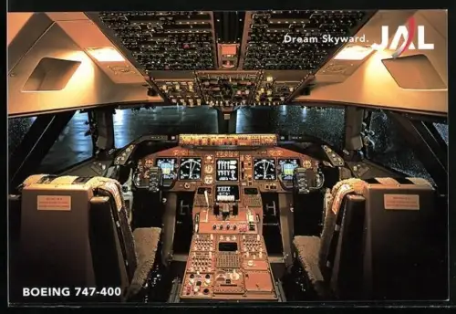 AK Flugzeug Boeing 747-400 der JAL, Cockpit