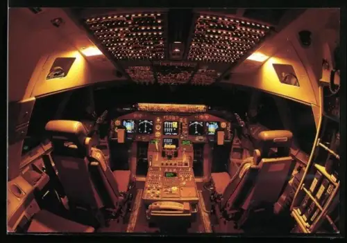 AK Flugzeug B747-400 Sky Cruiser der JAL, Cockpit