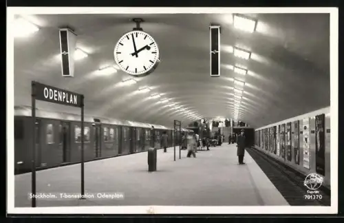 AK Stockholm, T-banestationen Odenplan, U-Bahnhof