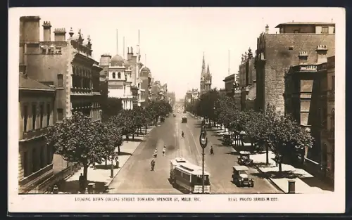AK Melb. /Vic., Looking down Collins Street towards Spencer Street, Strassenbahn