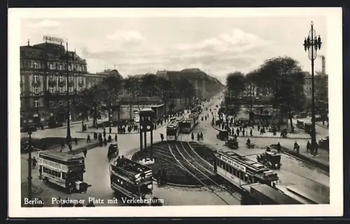 AK Berlin, Potsdamer-Platz mit Verkehrsturm, Strassenbahn